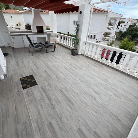 Nerja Burriana Apartment Bagian luar foto