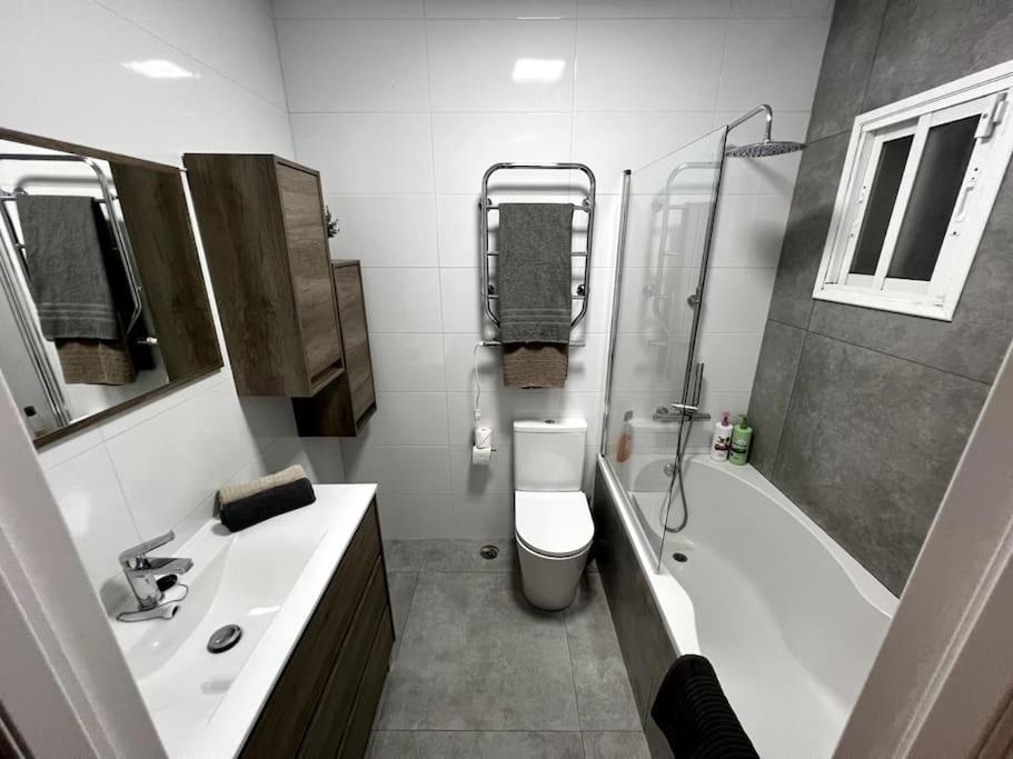 Nerja Burriana Apartment Bagian luar foto