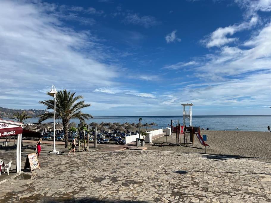 Nerja Burriana Apartment Bagian luar foto